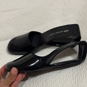 United Nude Women's Glossy Black Mules